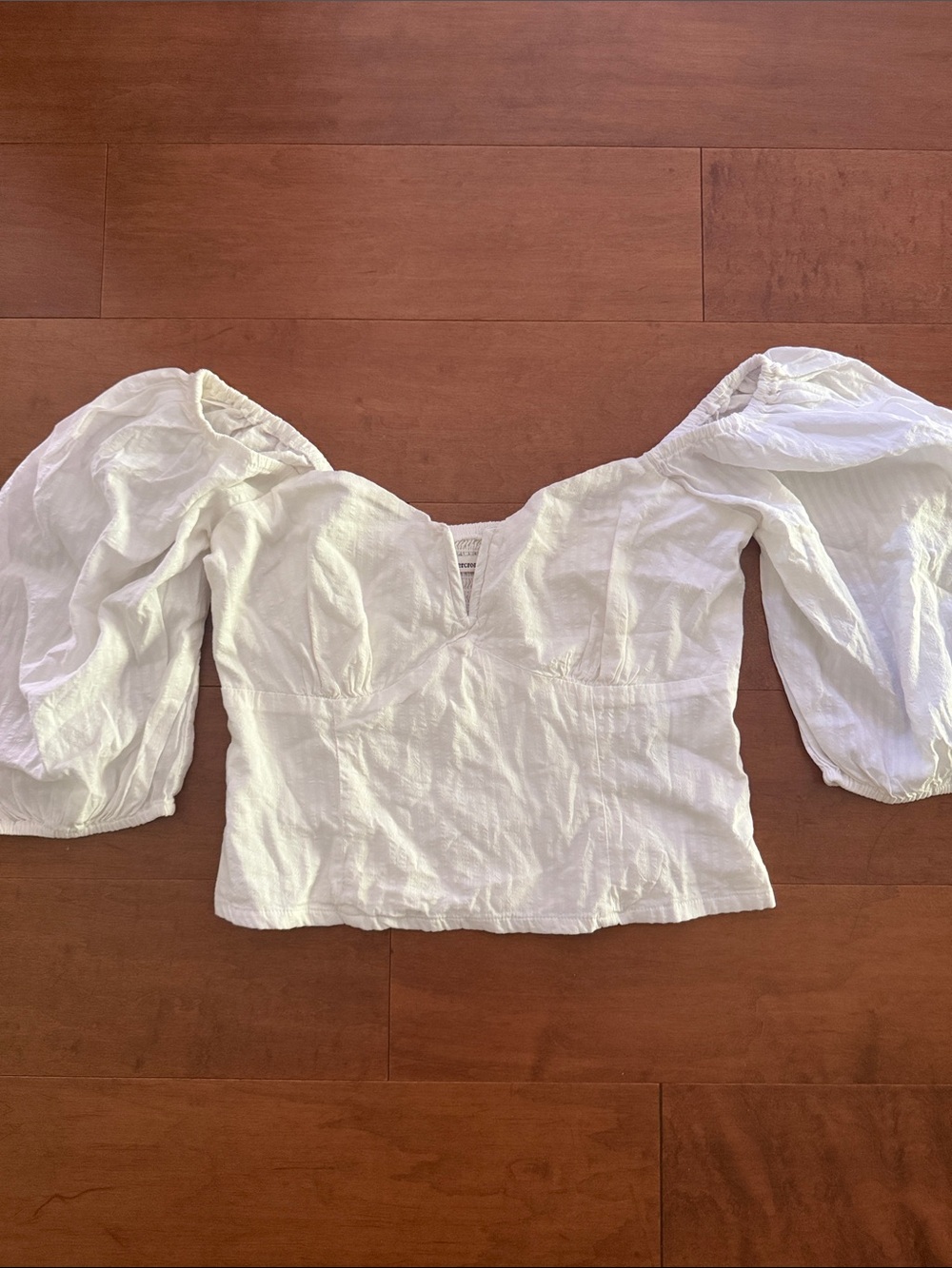 Abercrombie & Fitch White Puff Sleeve Peasant Top